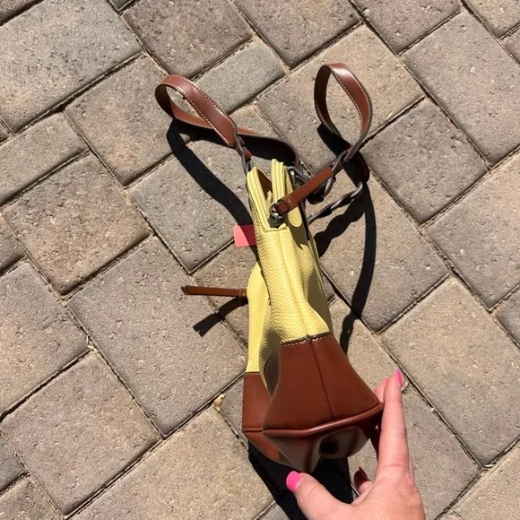 St. John’s Bay Yellow and Brown Women's Bag - Picture 7 of 14